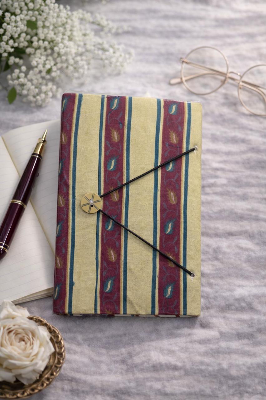 Handblock Handmade Diary – Button Pattern