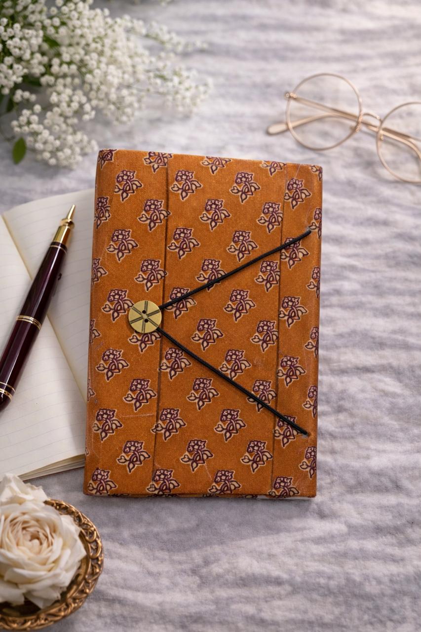 Handblock Handmade Diary – Button Pattern